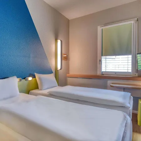 Ibis Budget Hotel Luzern City-3